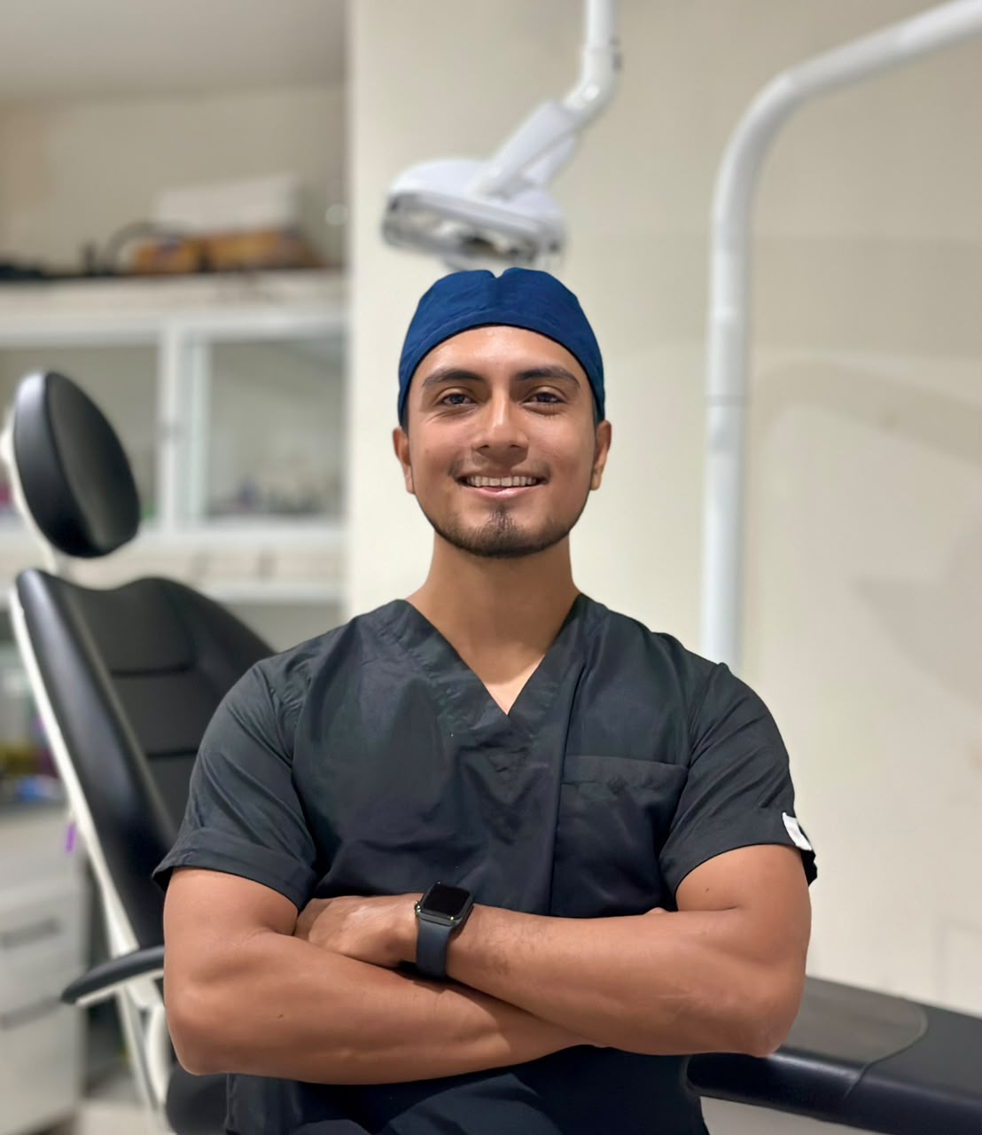 Dr. Magdiel Cáliz